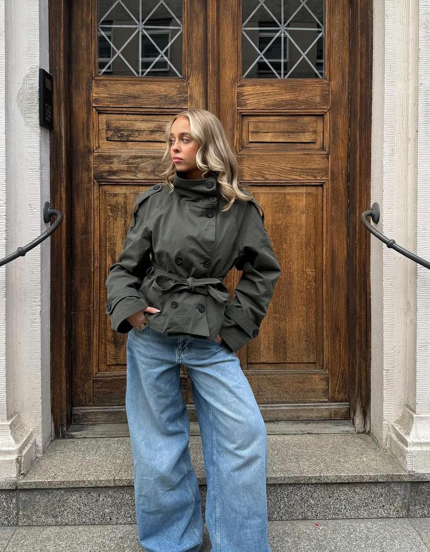 Rowan - Cropped High Collar Waterproof Belted Trenchcoat Woman