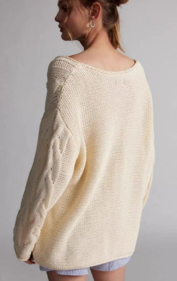 Mia – Cream Oversized Cable-Knit V-Neck cardigan