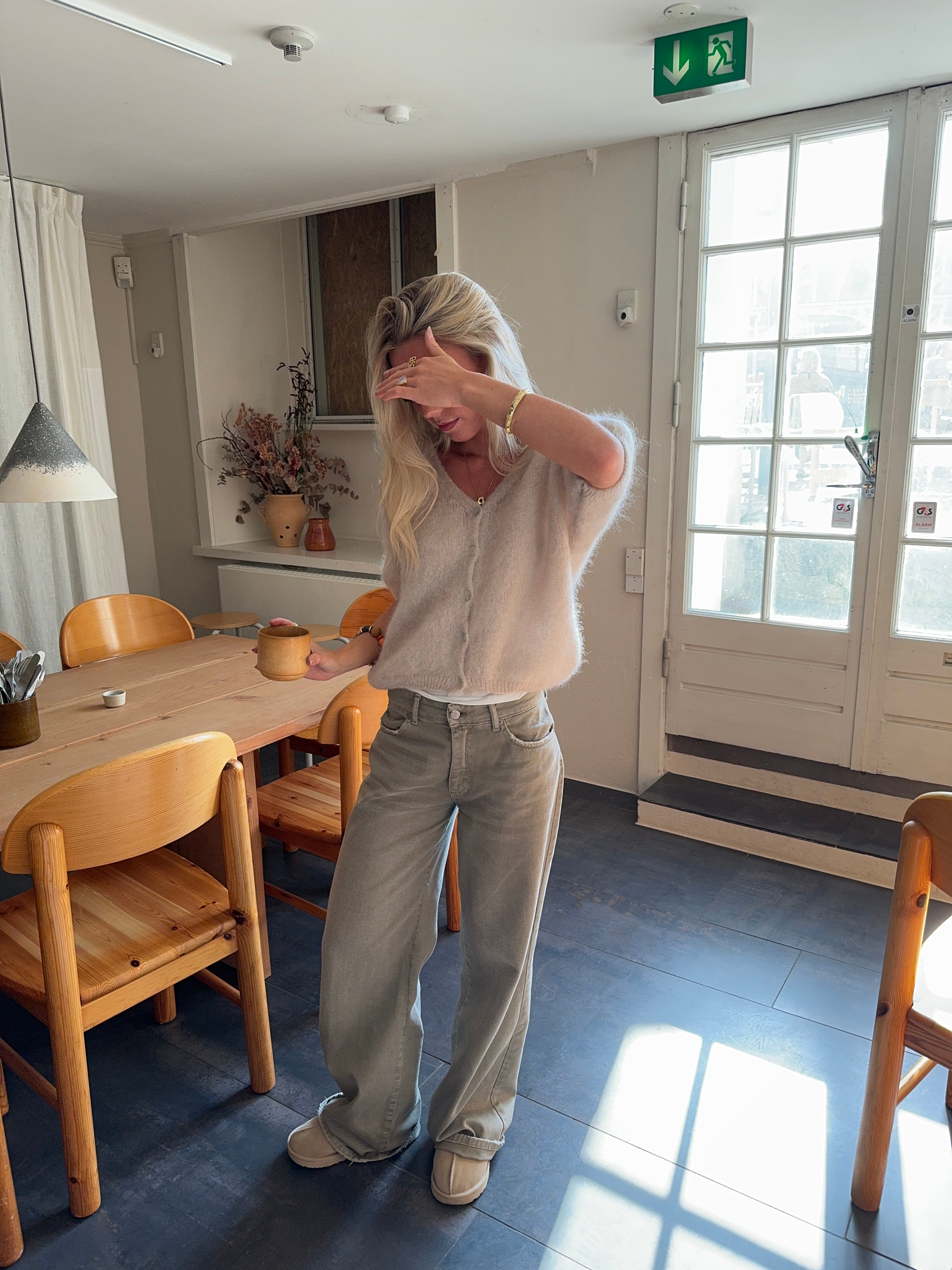 Annaly - Mohair Knit Cardigan Beig