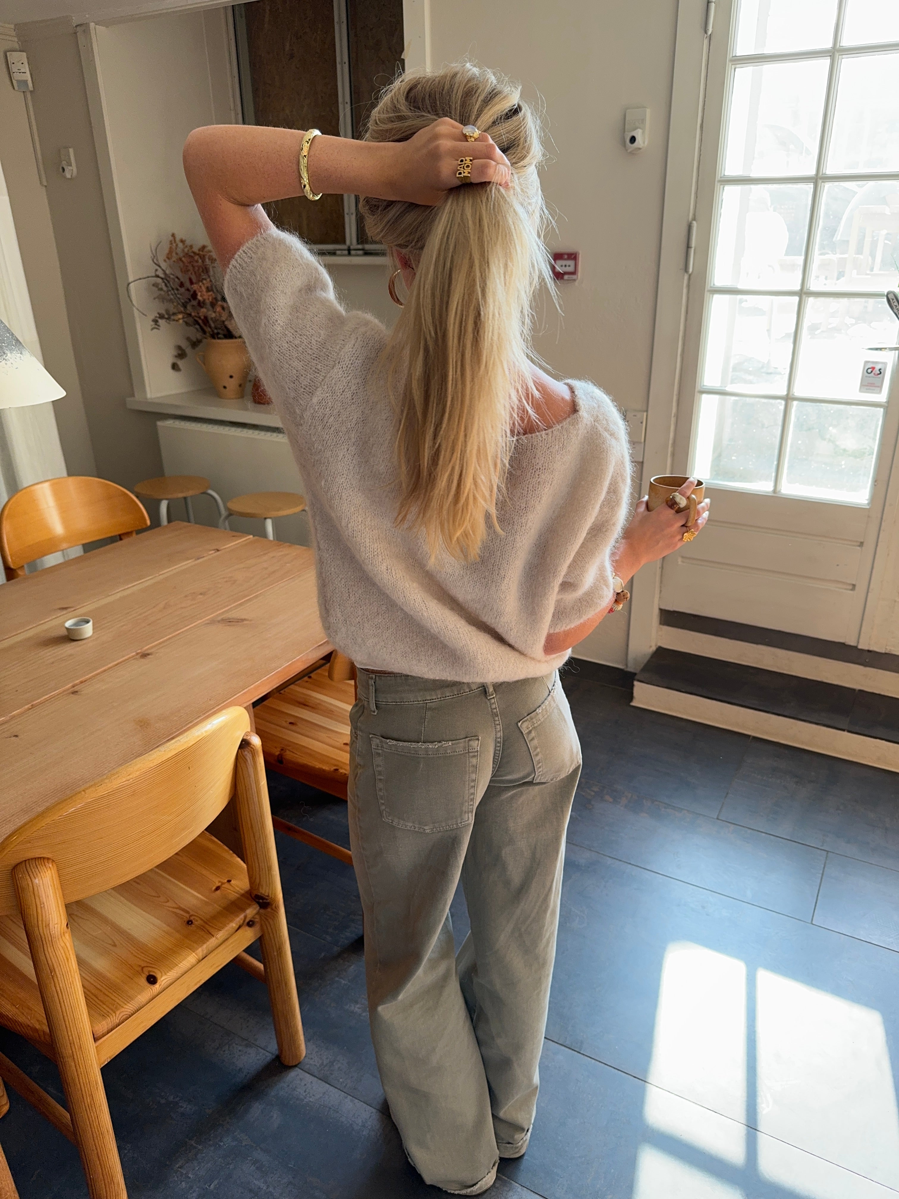 Annaly - Mohair Knit Cardigan Beig