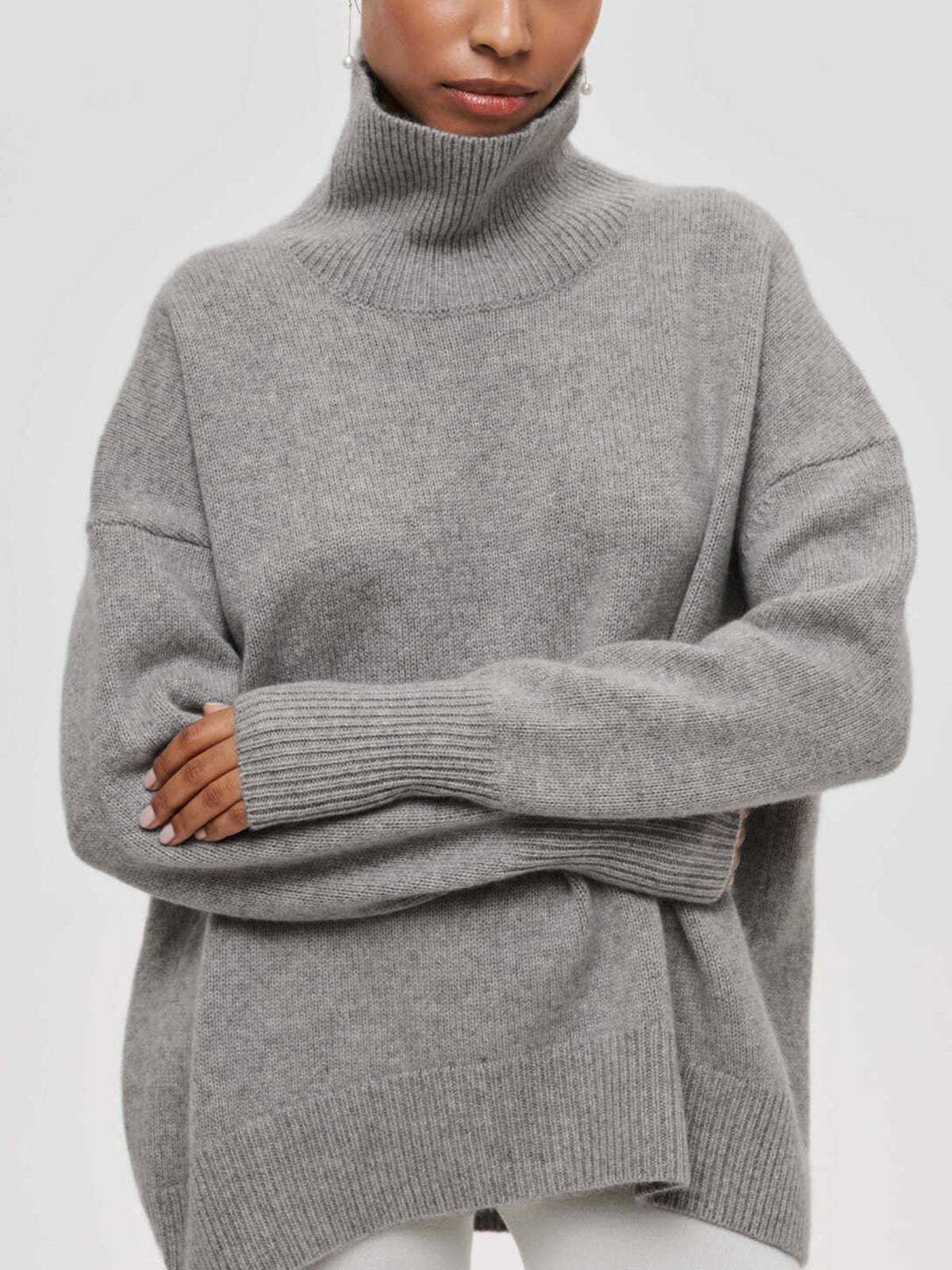 Lisa - Turtleneck Oversized Sweater Woman