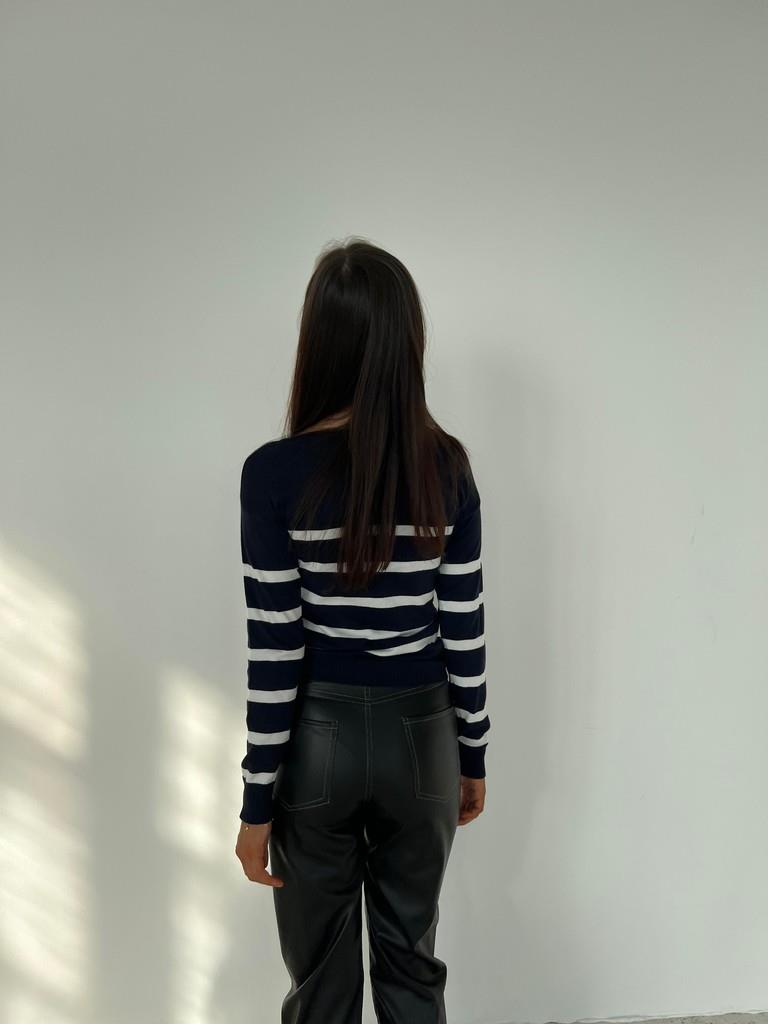 Emmy- Navy & White Striped Knit Sweater – Women’s Round‑Neck Pullover with Long Sleeves