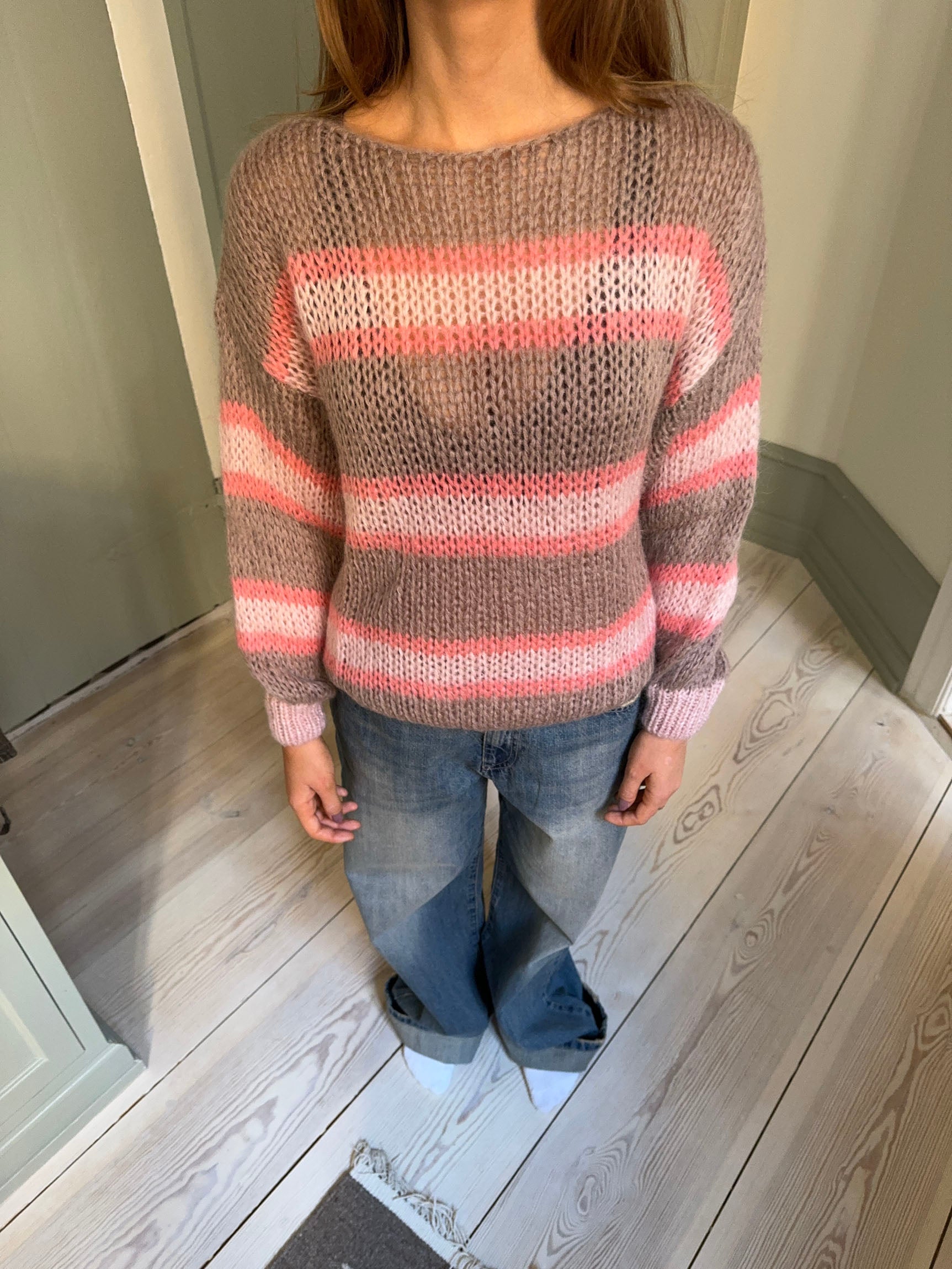 Evelina – Brown Pink Striped Mohair Retro Sweater