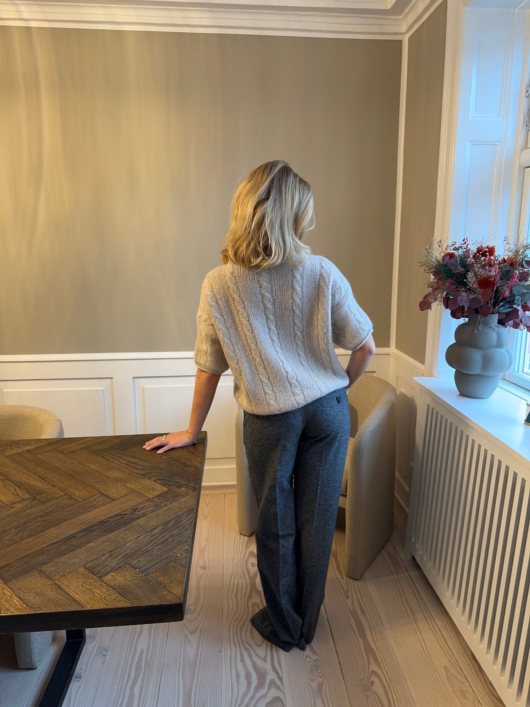 Mila – Brown Relaxed Fit Mohair Sweater