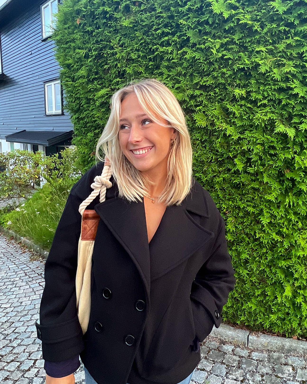 Ginalli - Oversized Black Wool-Look Peacoat