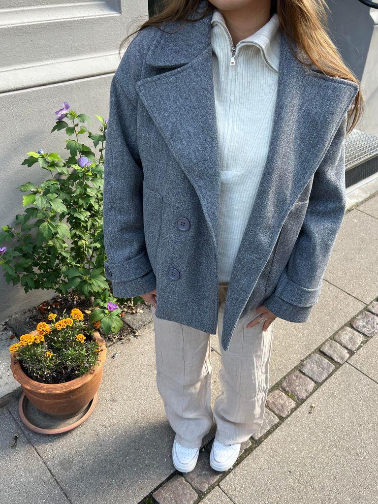 Mila — Cropped Double-Breasted Peacoat Grey