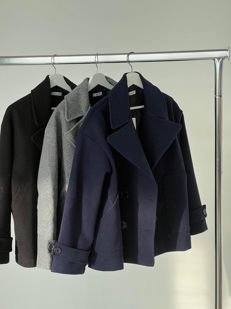 Mila – Cropped Double-Breasted Peacoat Jacket