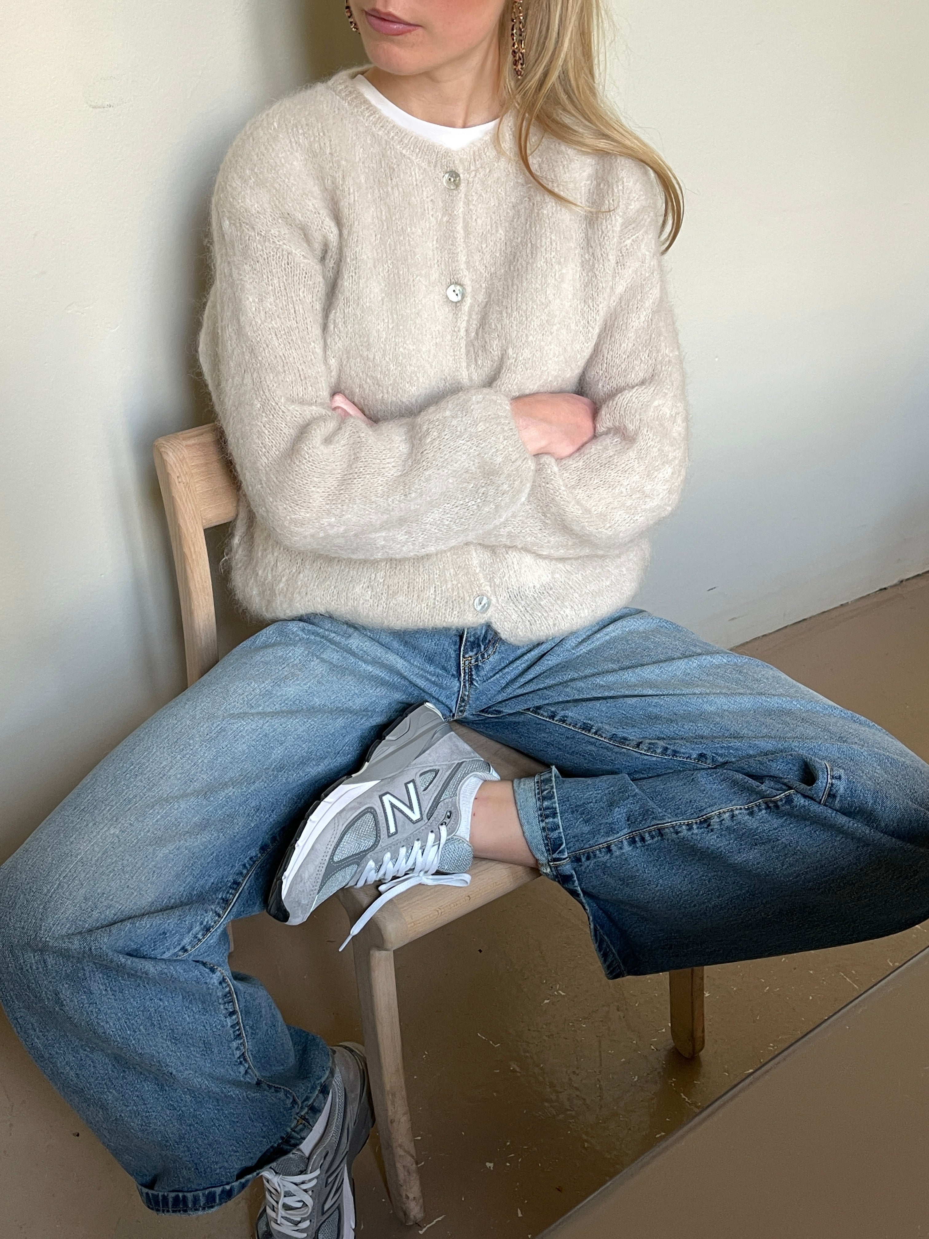 Jamilla – Mohair Knit Cardigan Beige