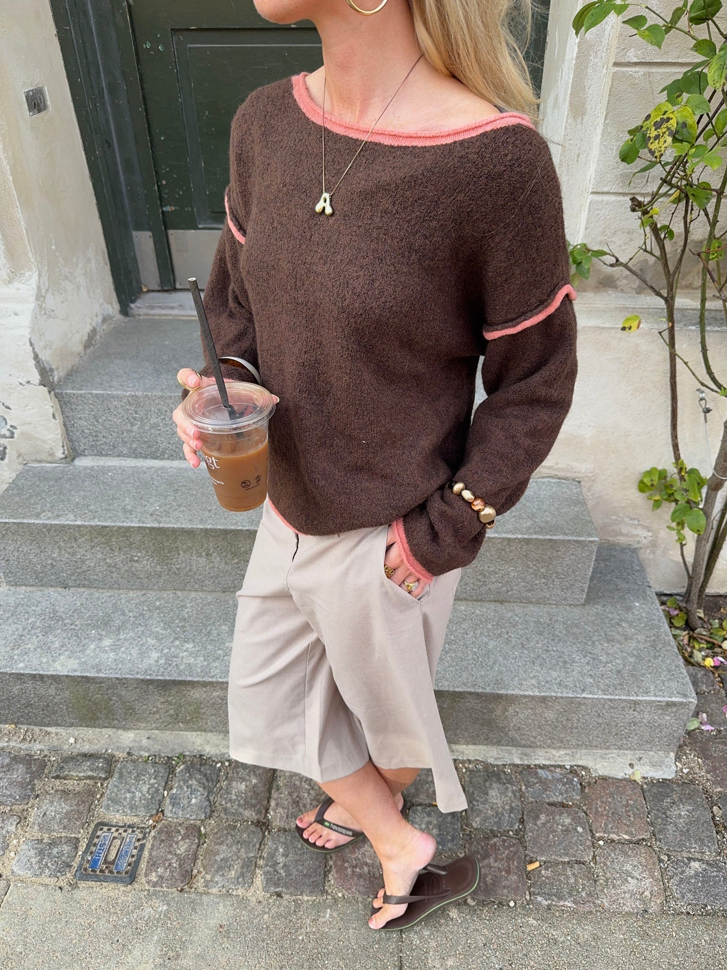 Ludovica – Brown Coral Detail Knit Sweater