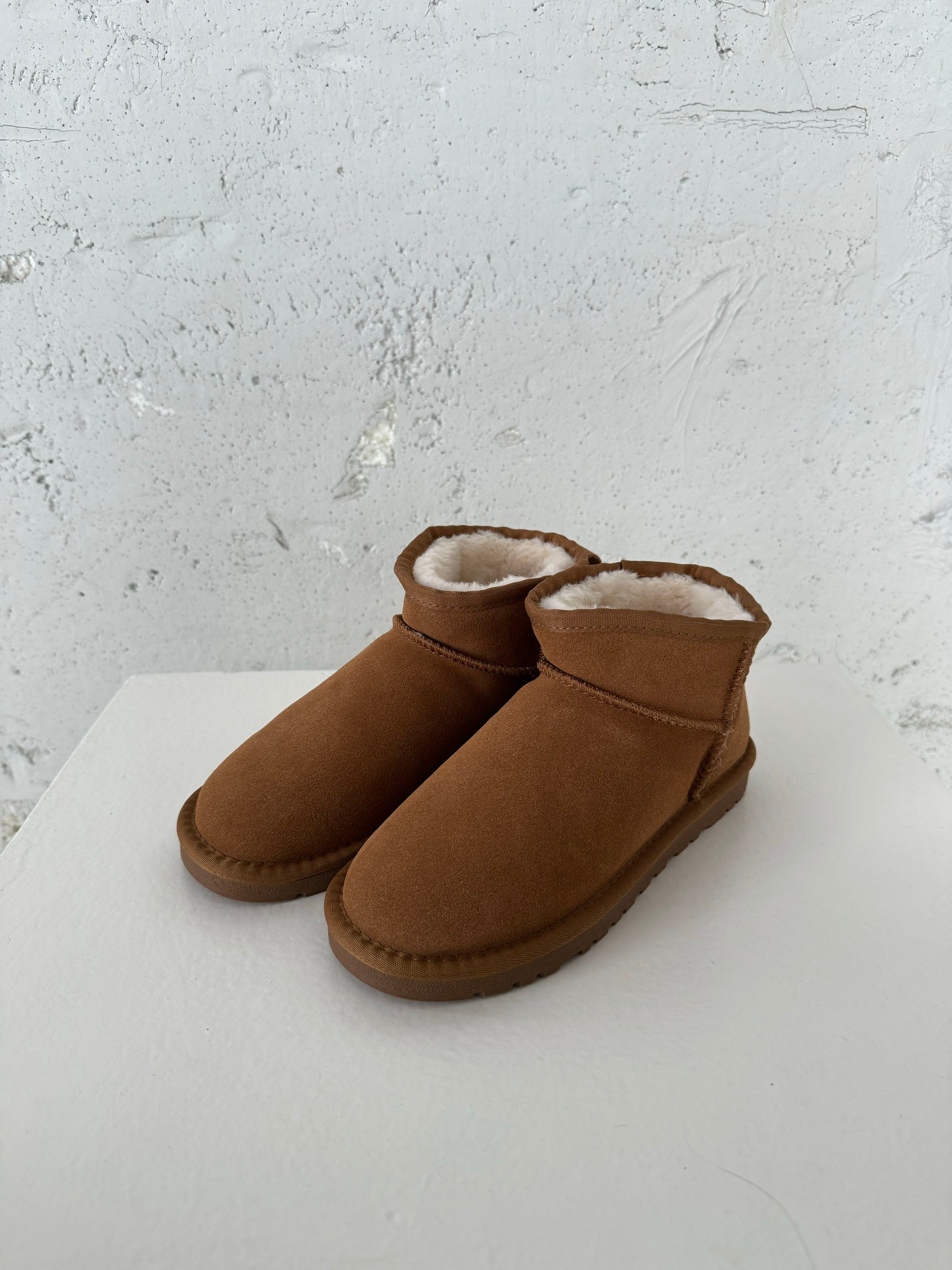 Malia – Camel Short Fur Teddy Winter Boots