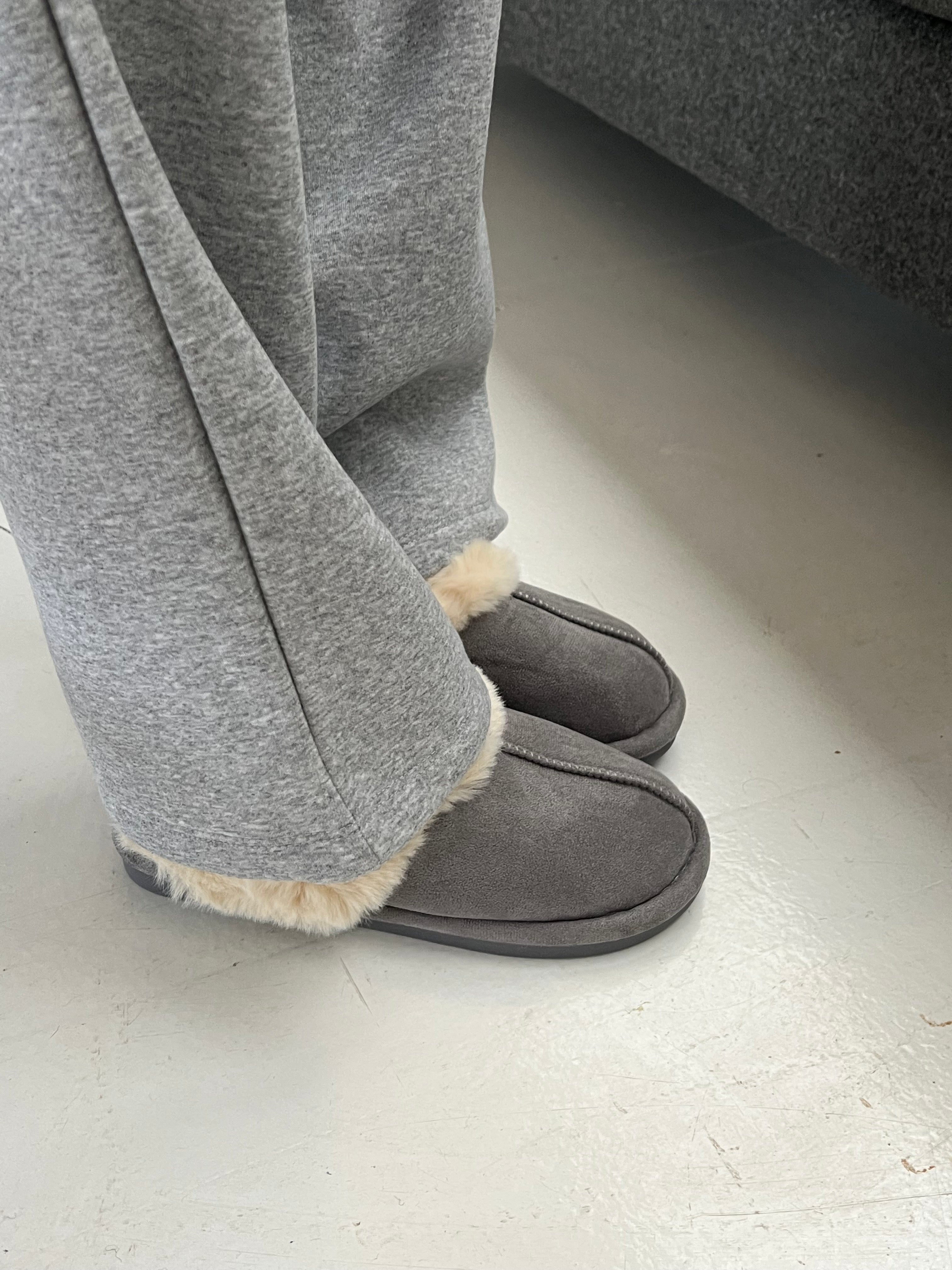 Mira – Grey Fur Lined Home Slippers