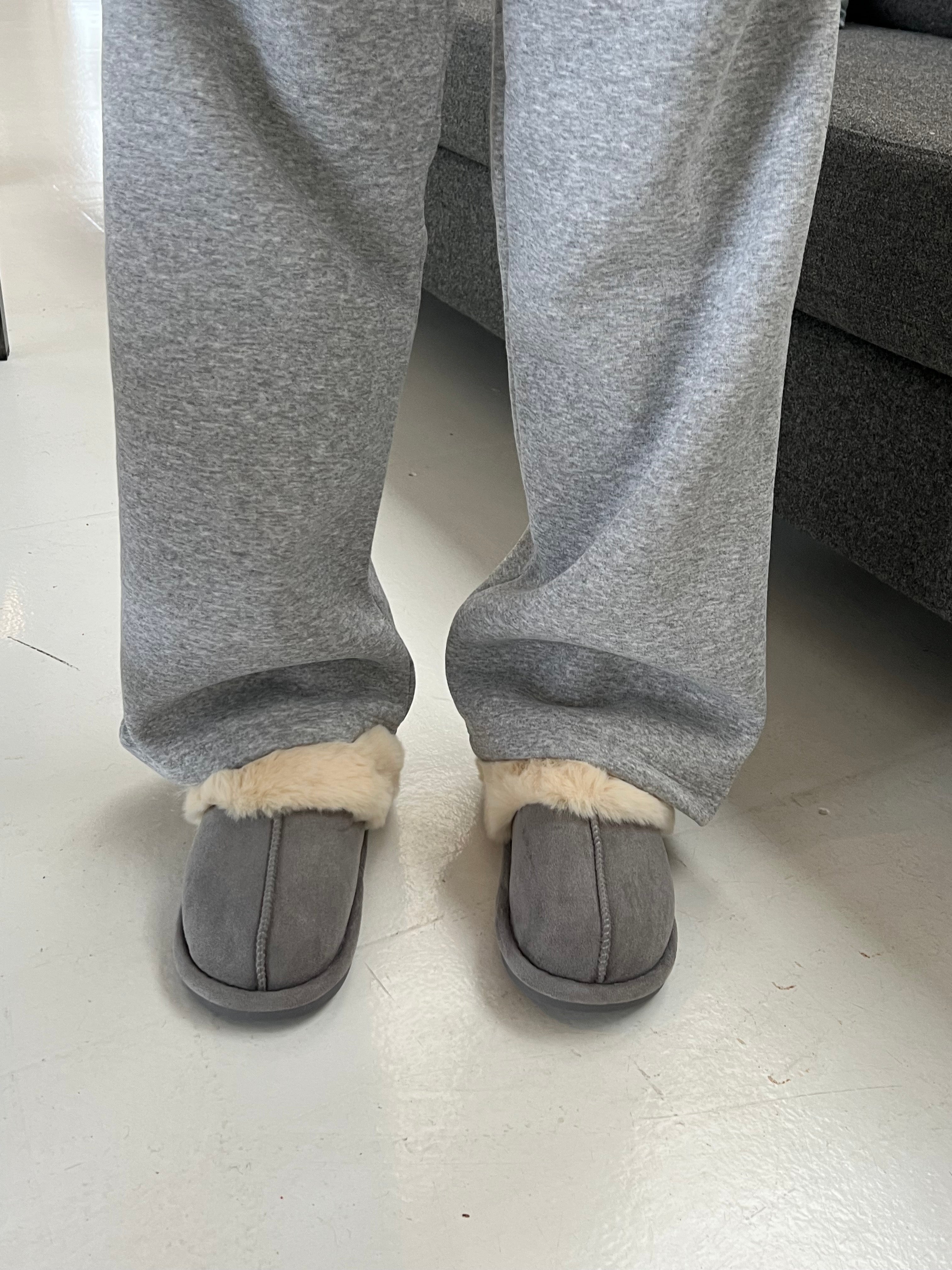 Mira – Grey Fur Lined Home Slippers