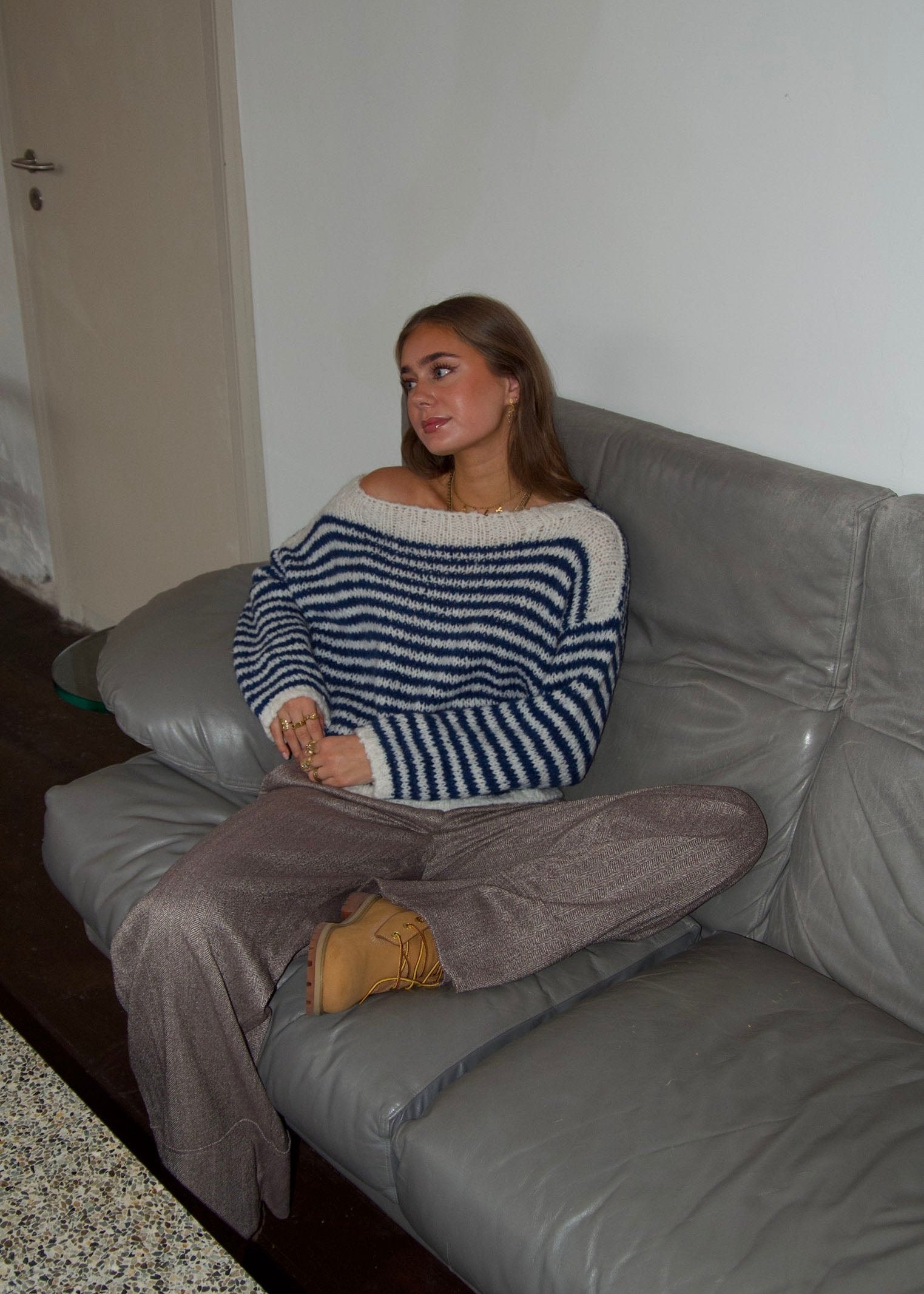 Grace – Navy Striped Retro Off‑Shoulder Sweater