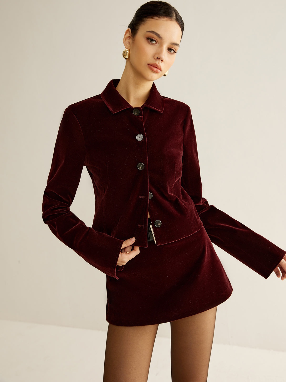 Mila - Burgundy Velvet Short Blazer
