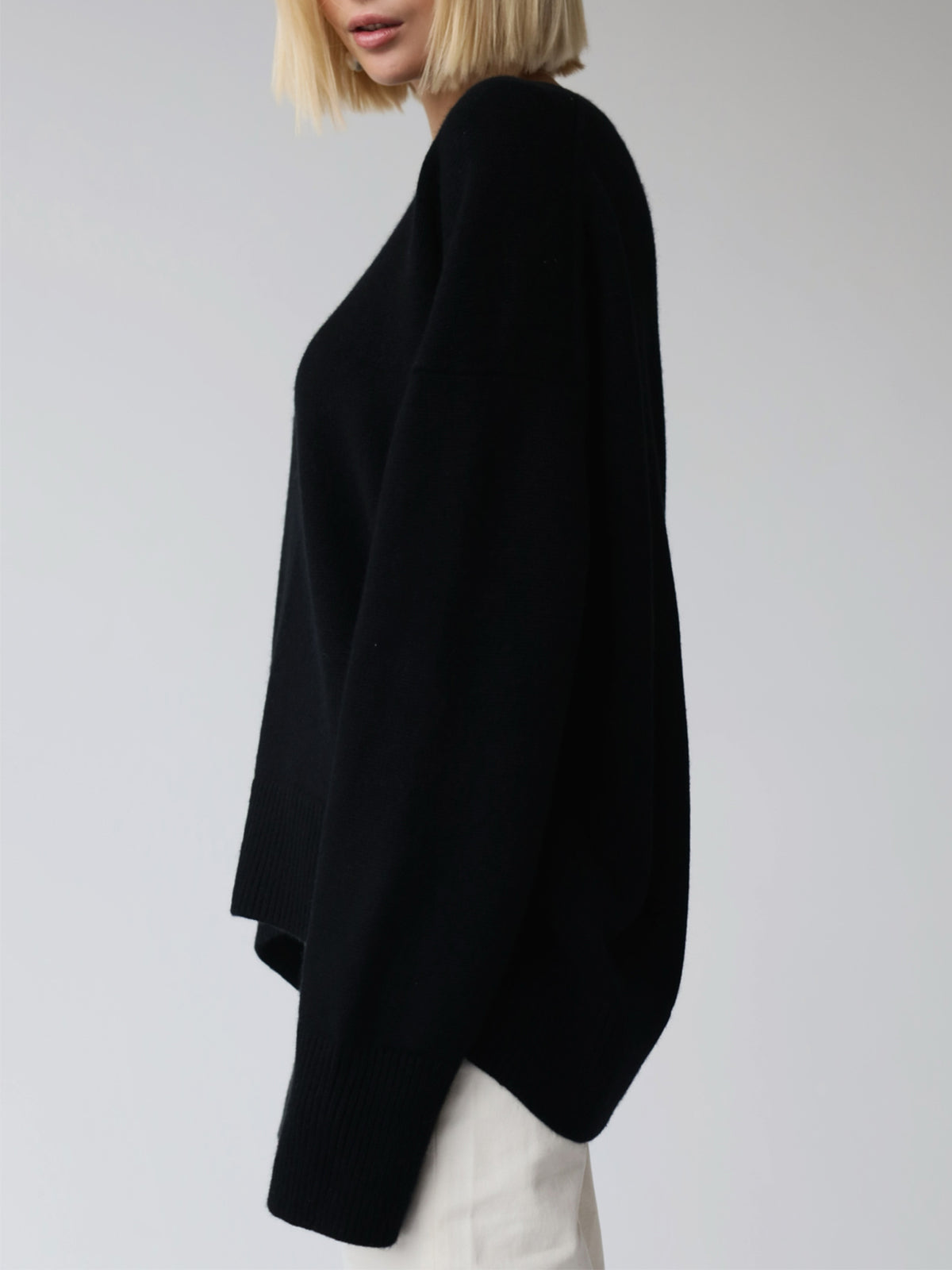 Basic Oversized Pullover Sweater Woman