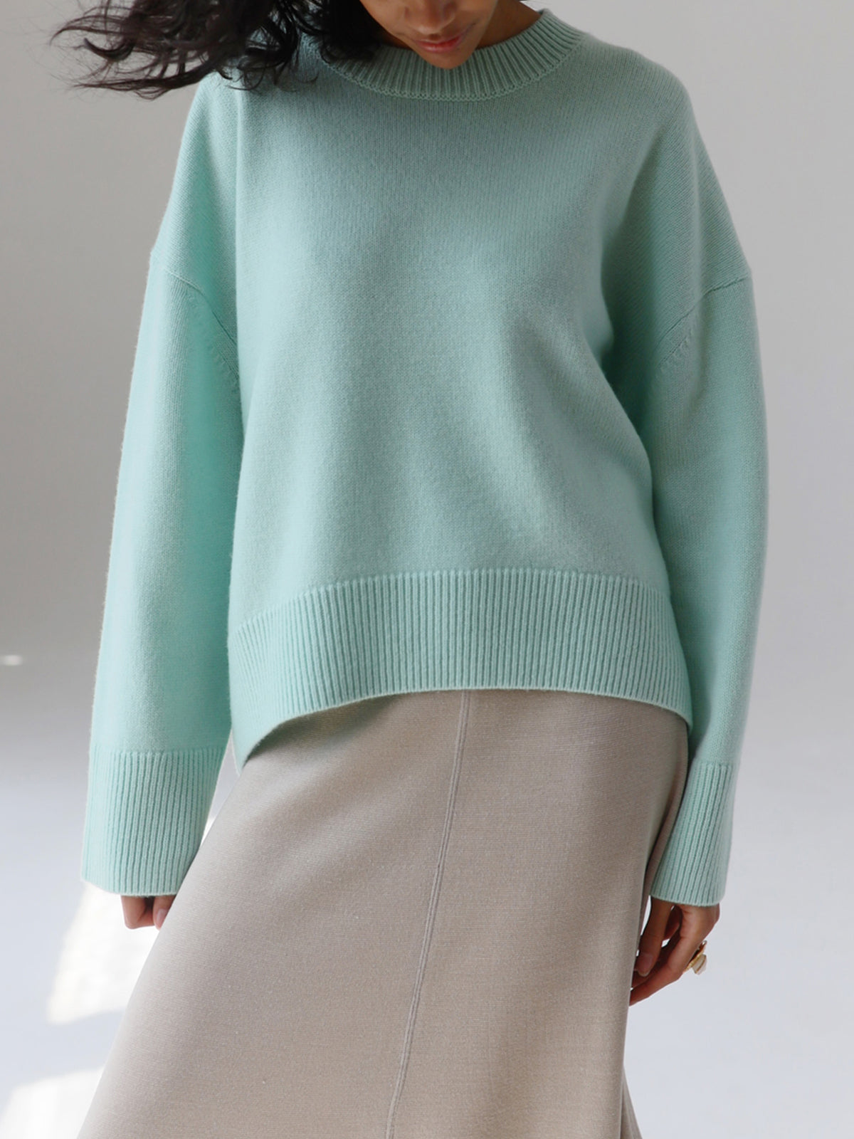 Basic Oversized Pullover Sweater Woman