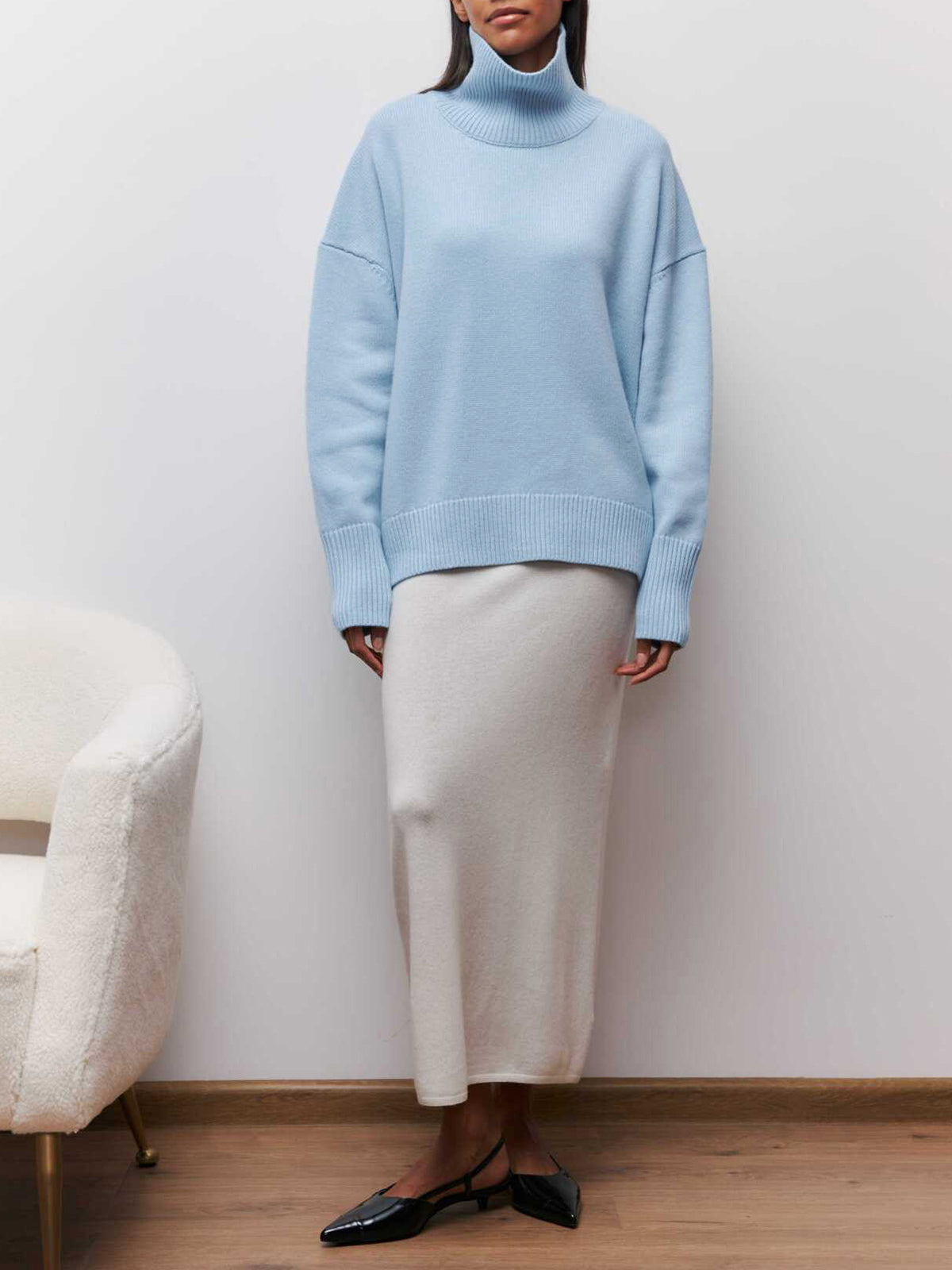 Lisa - Turtleneck Oversized Sweater Woman