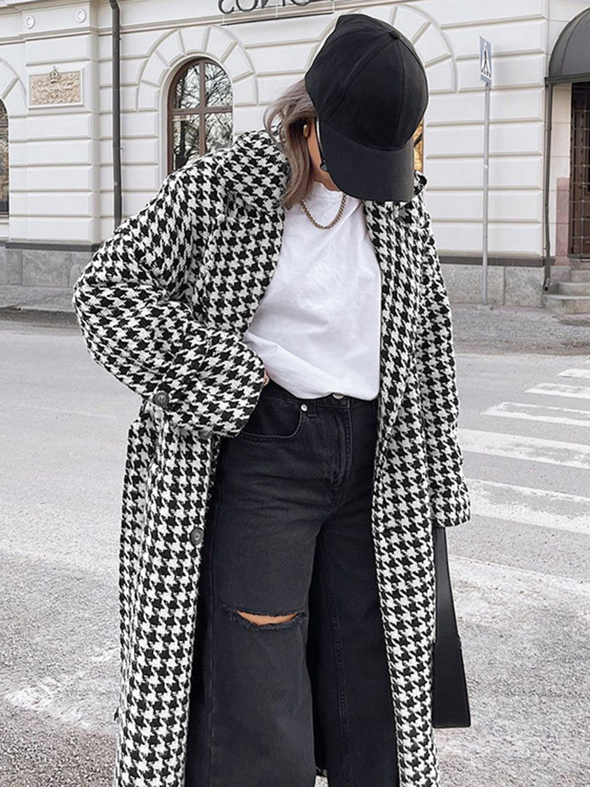 Oversized Houndstooth Tweed Wool Trench Coat Woman