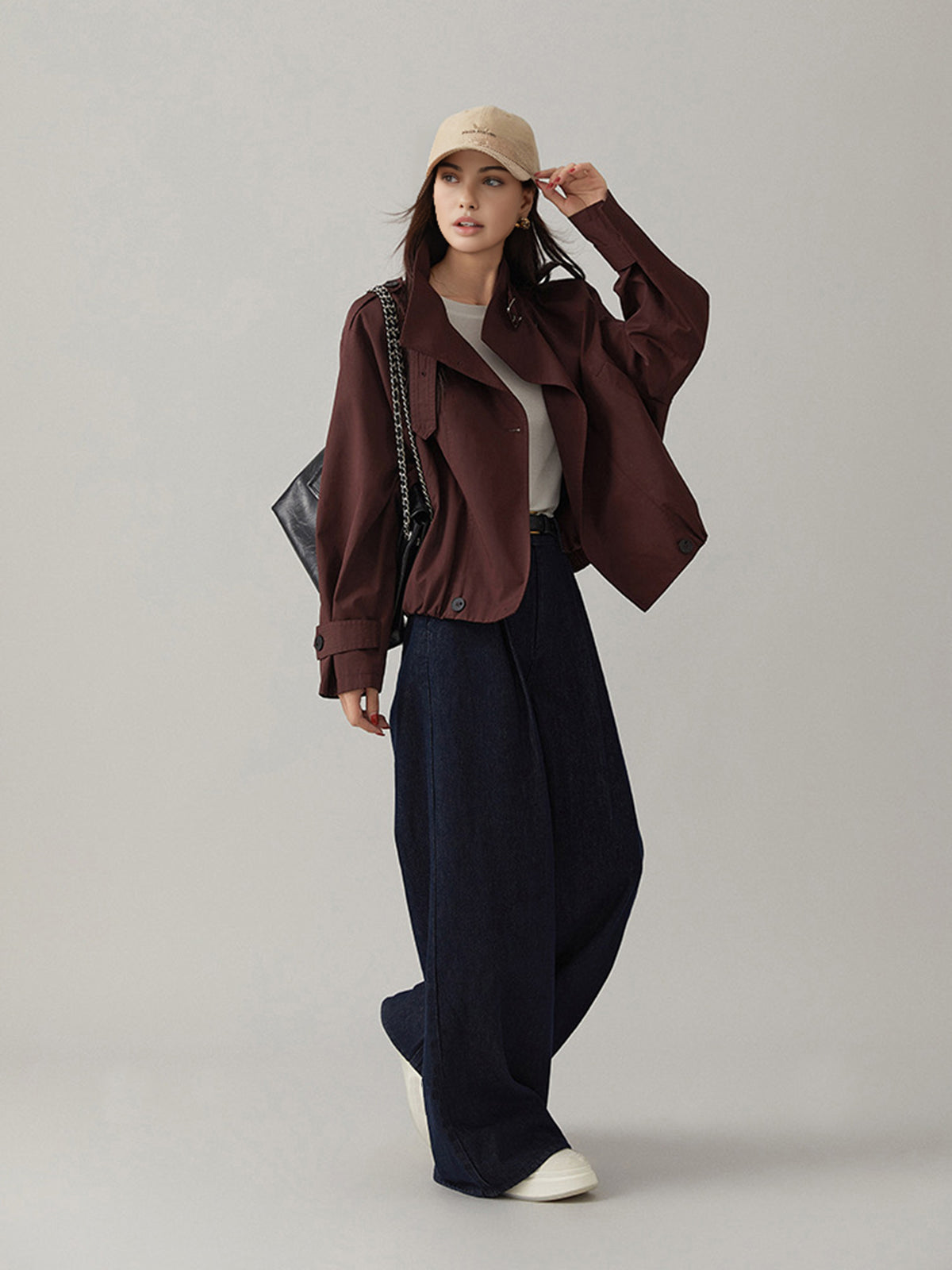 Vintage Loose Cropped Trench Coat Woman