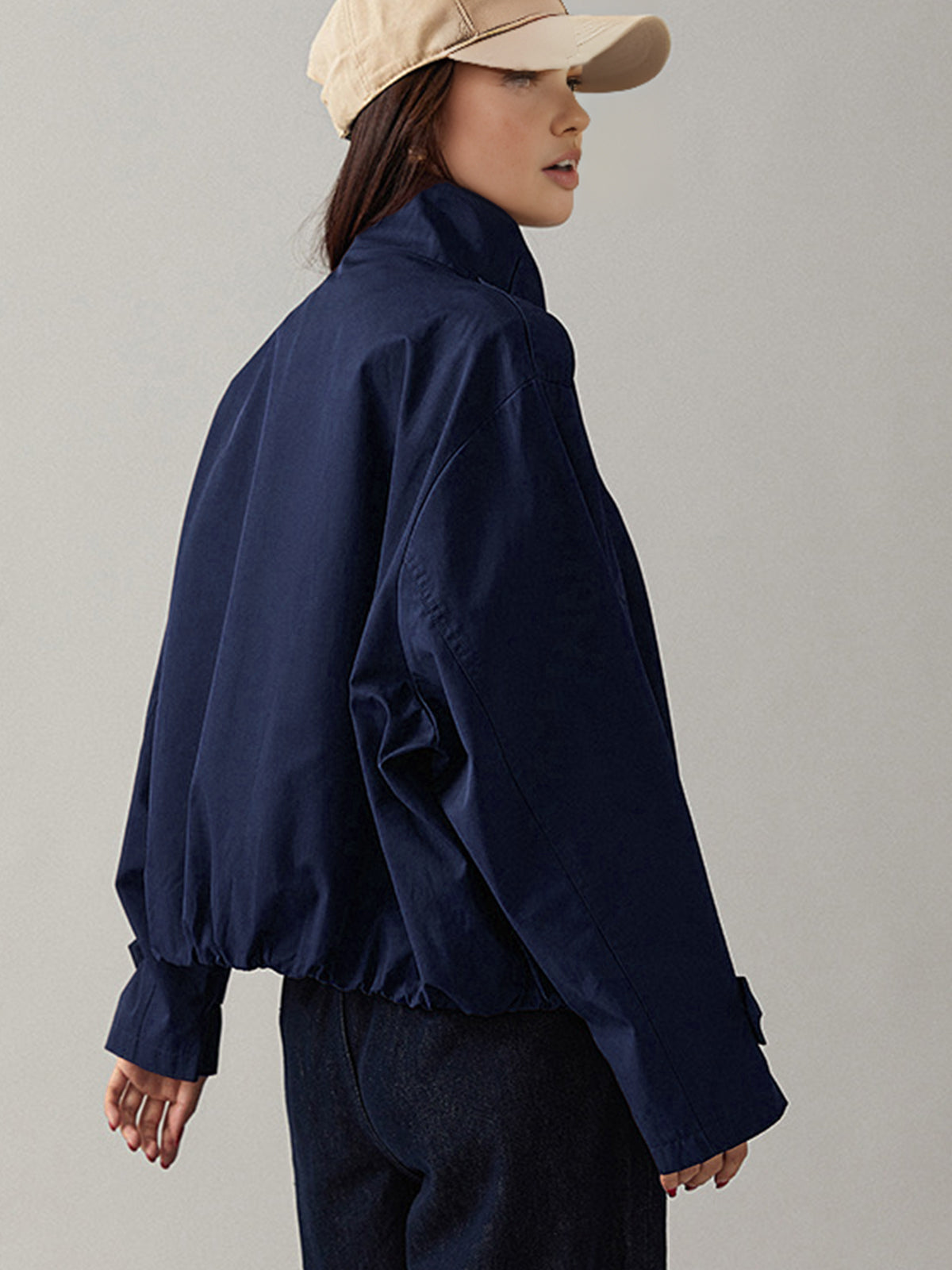 Vintage Loose Cropped Trench Coat Woman