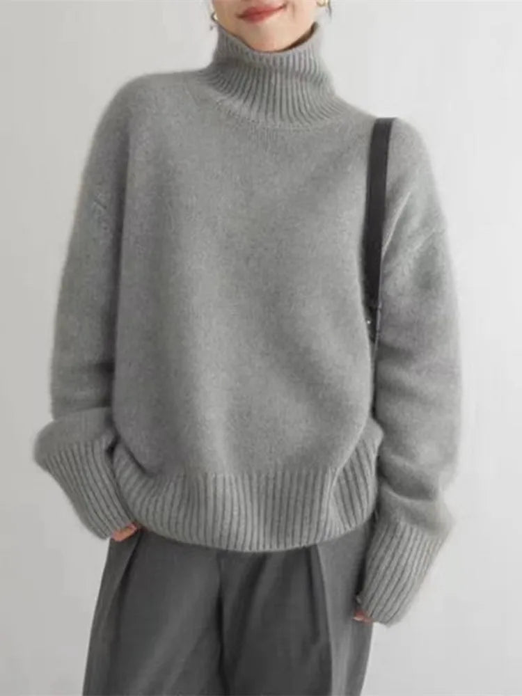 Evoria – Women’s Cashmere Turtleneck Sweater