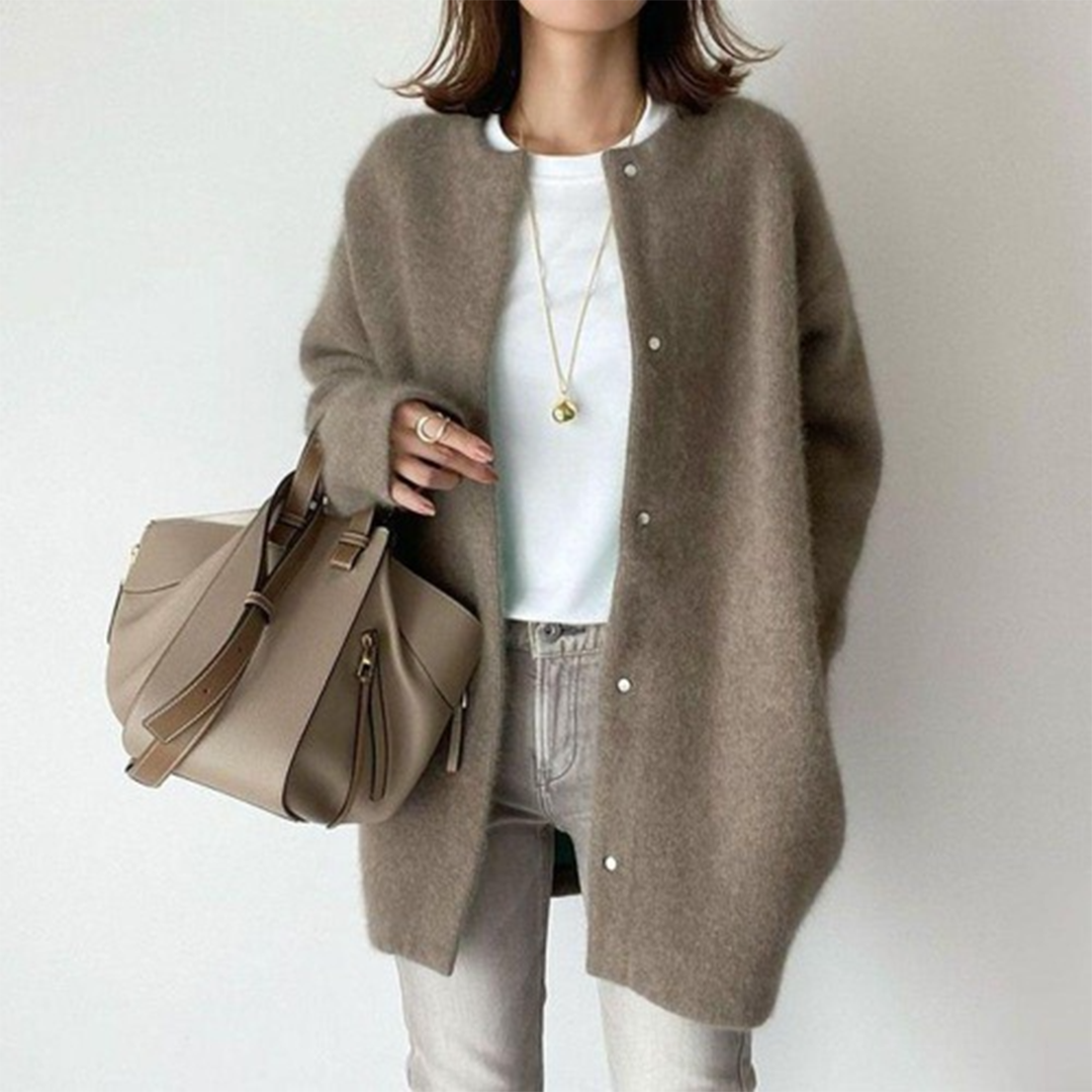 Cardigan - Relaxed Drape And Warm Layering Woman