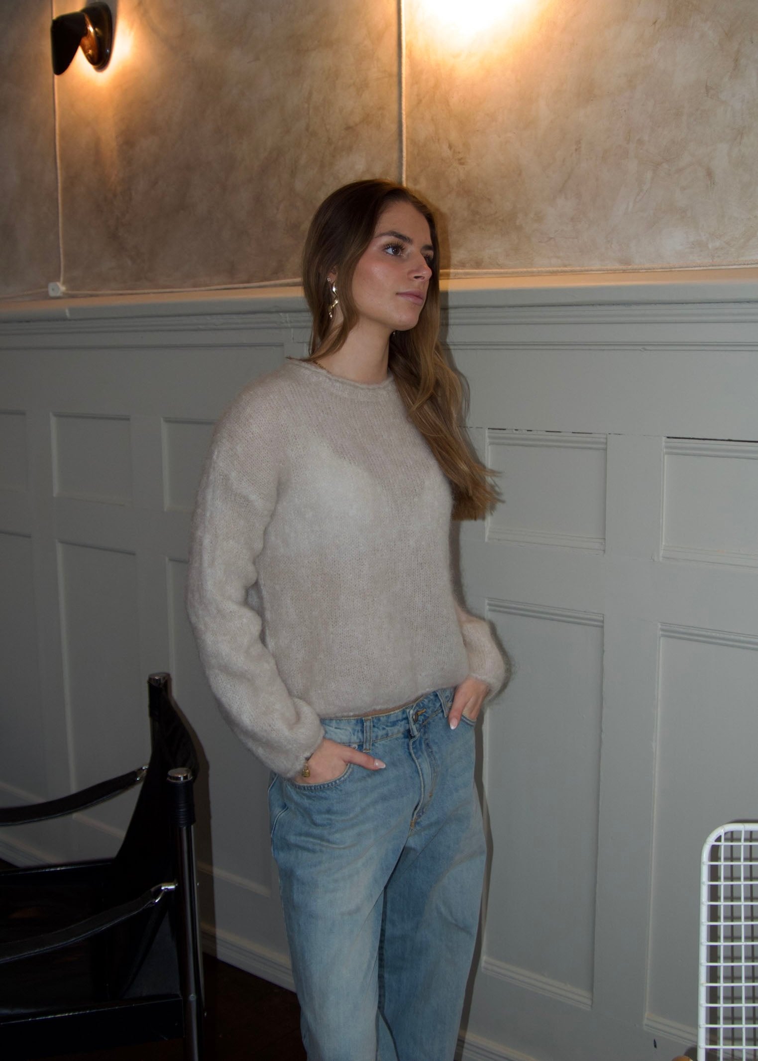 Olivia – Beige Fuzzy Urban Mohair Sweater