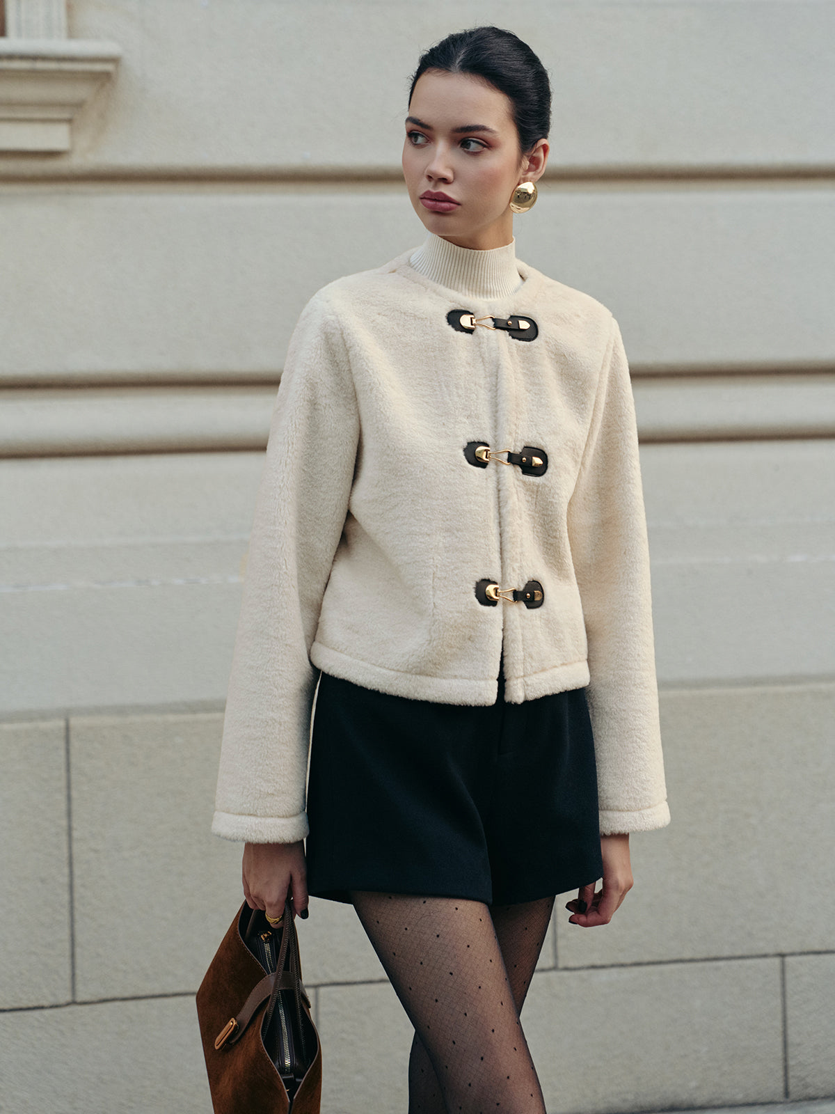 Elegant Women's Faux Fur Coat
