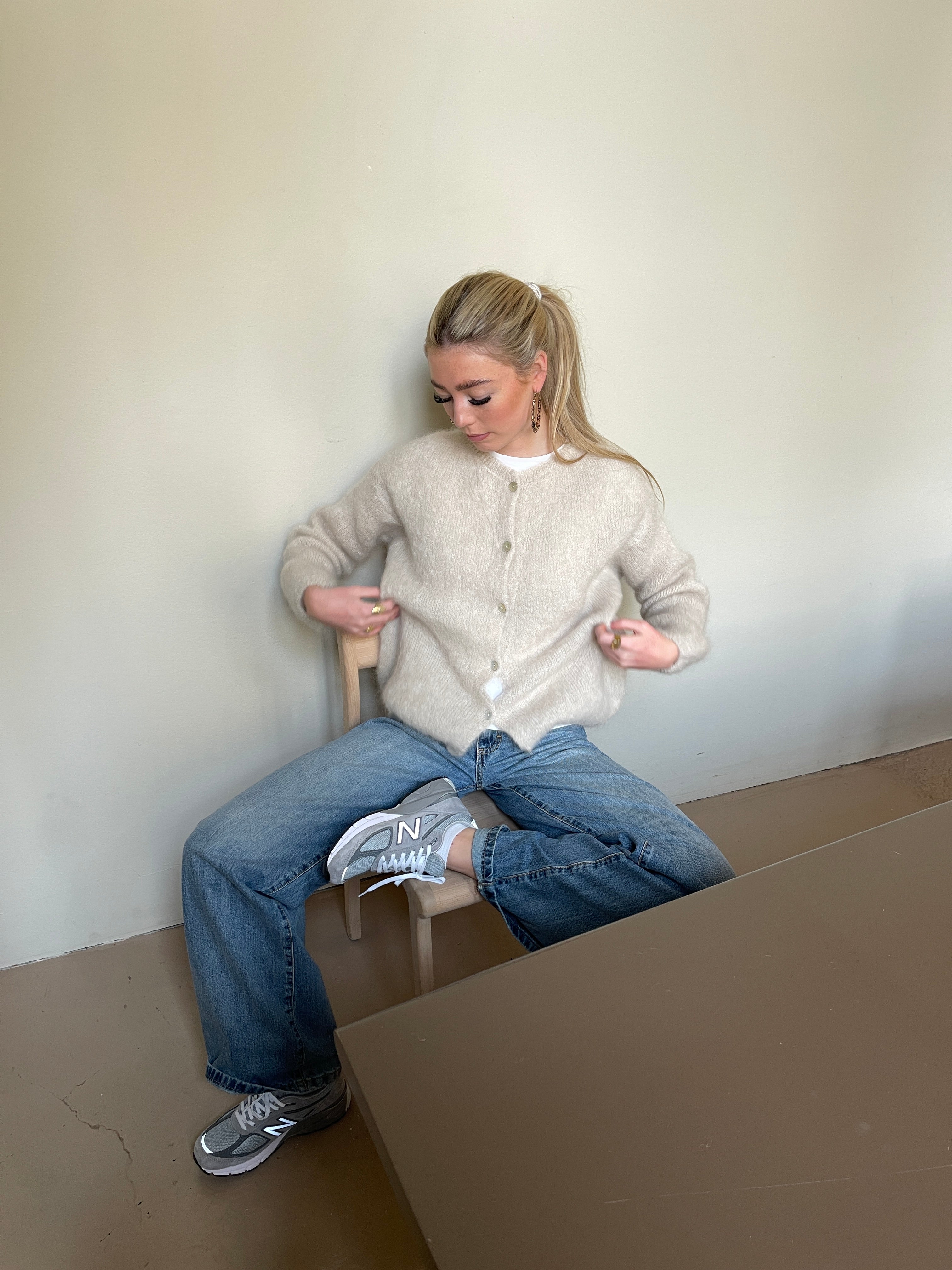 Jamilla – Mohair Knit Cardigan Beige