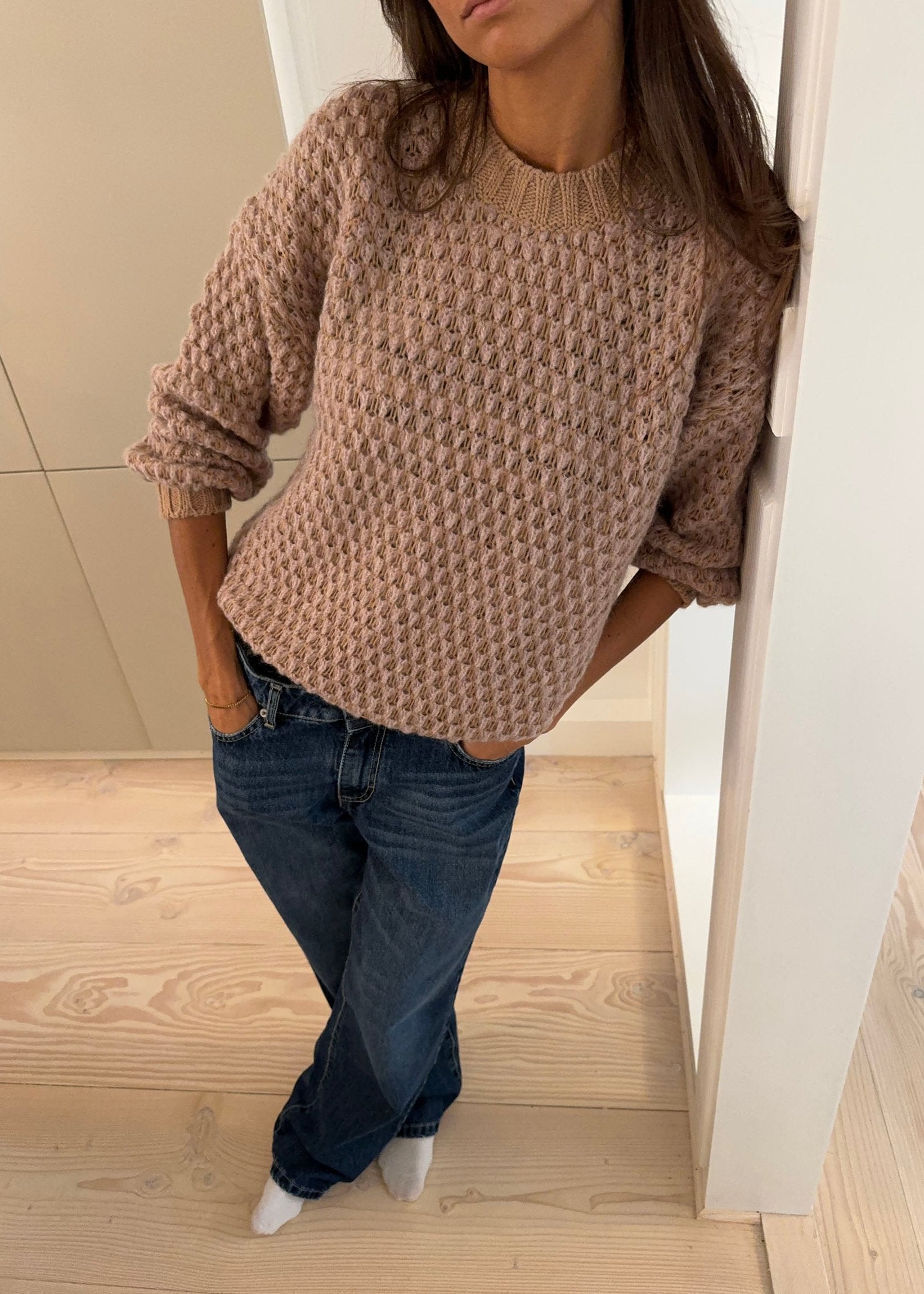 Luna – Light Pink Winter Knit Sweater
