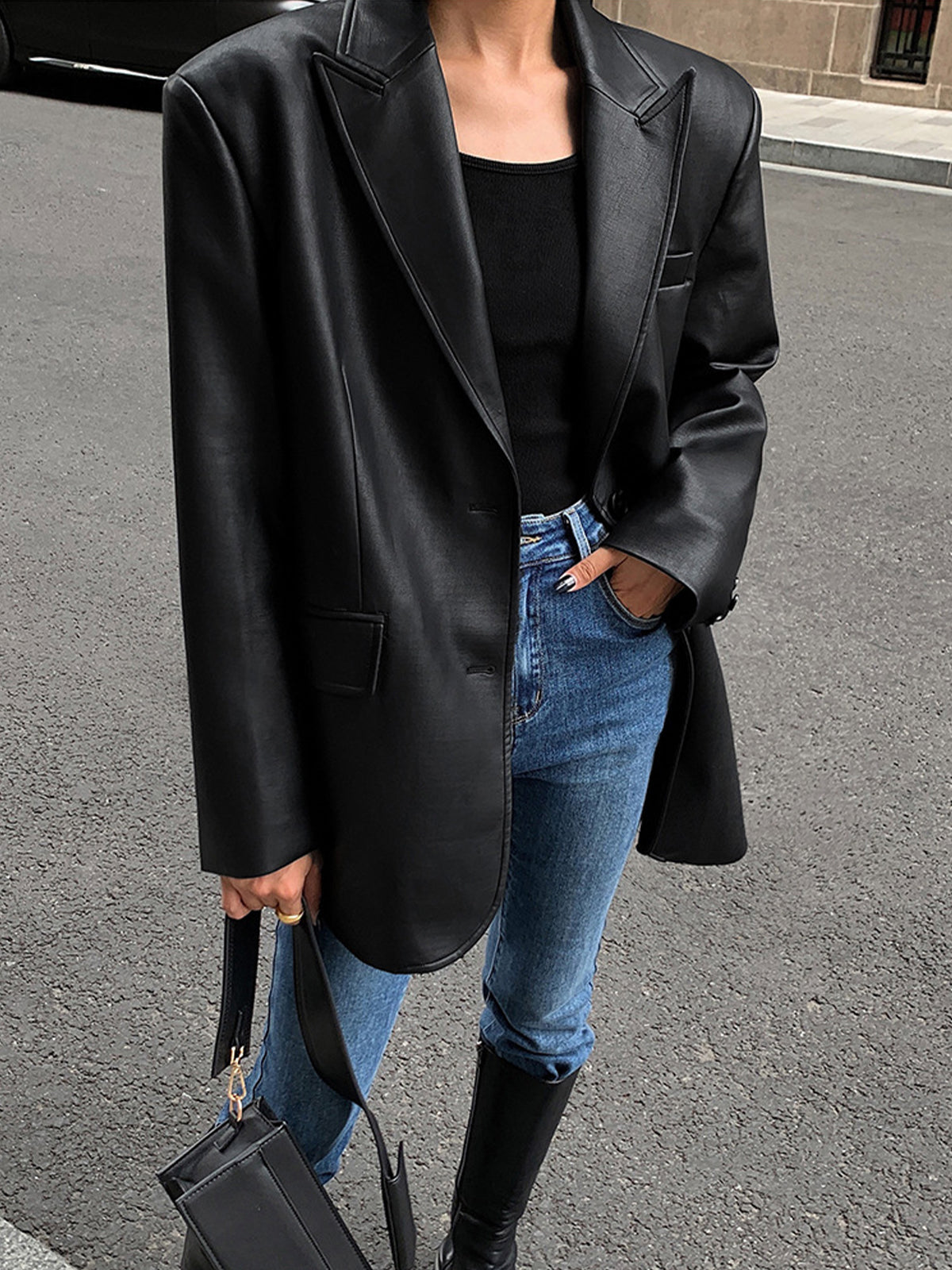 Ava – Oversized Faux-Leather Blazer