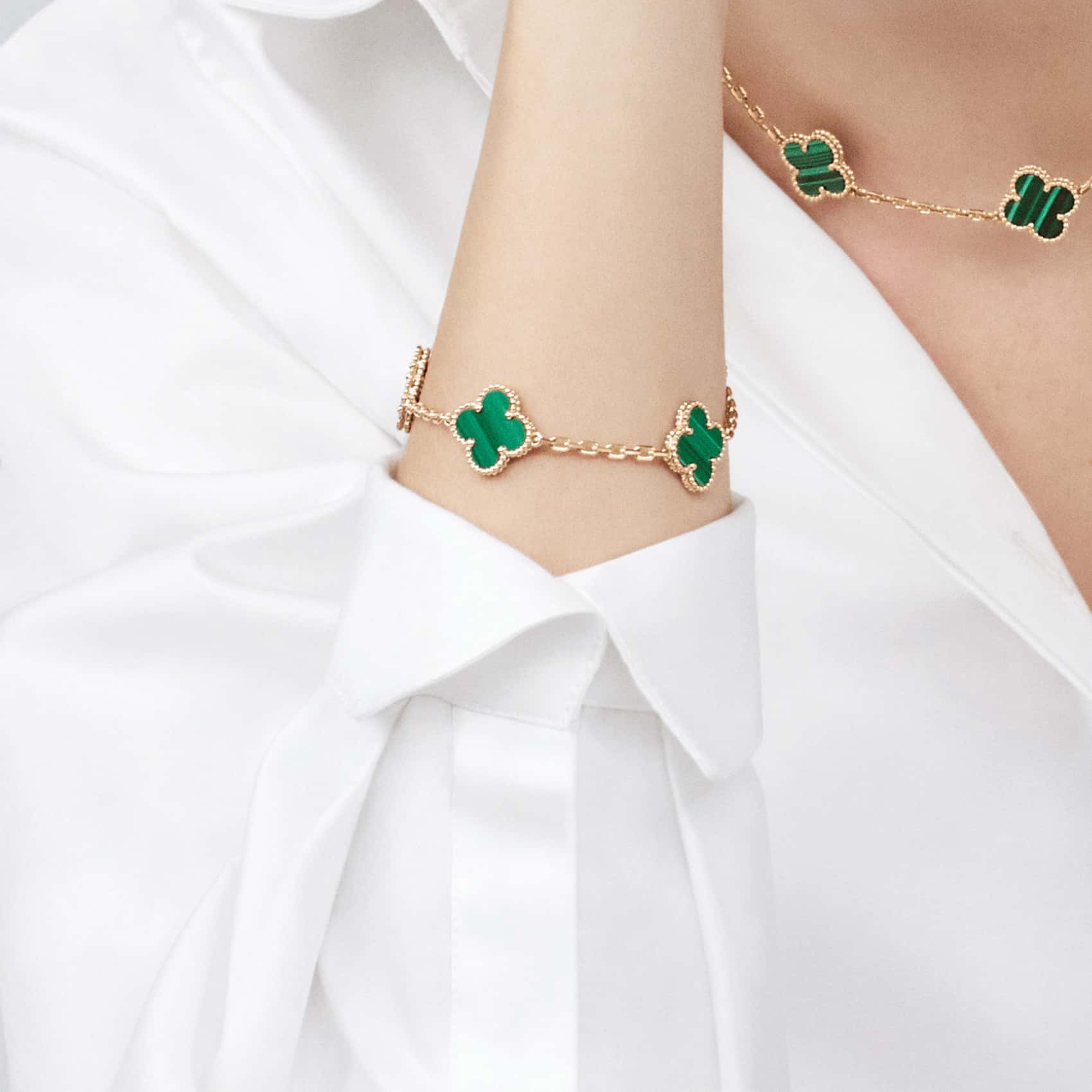 Love - Clover Leaf Bracelet