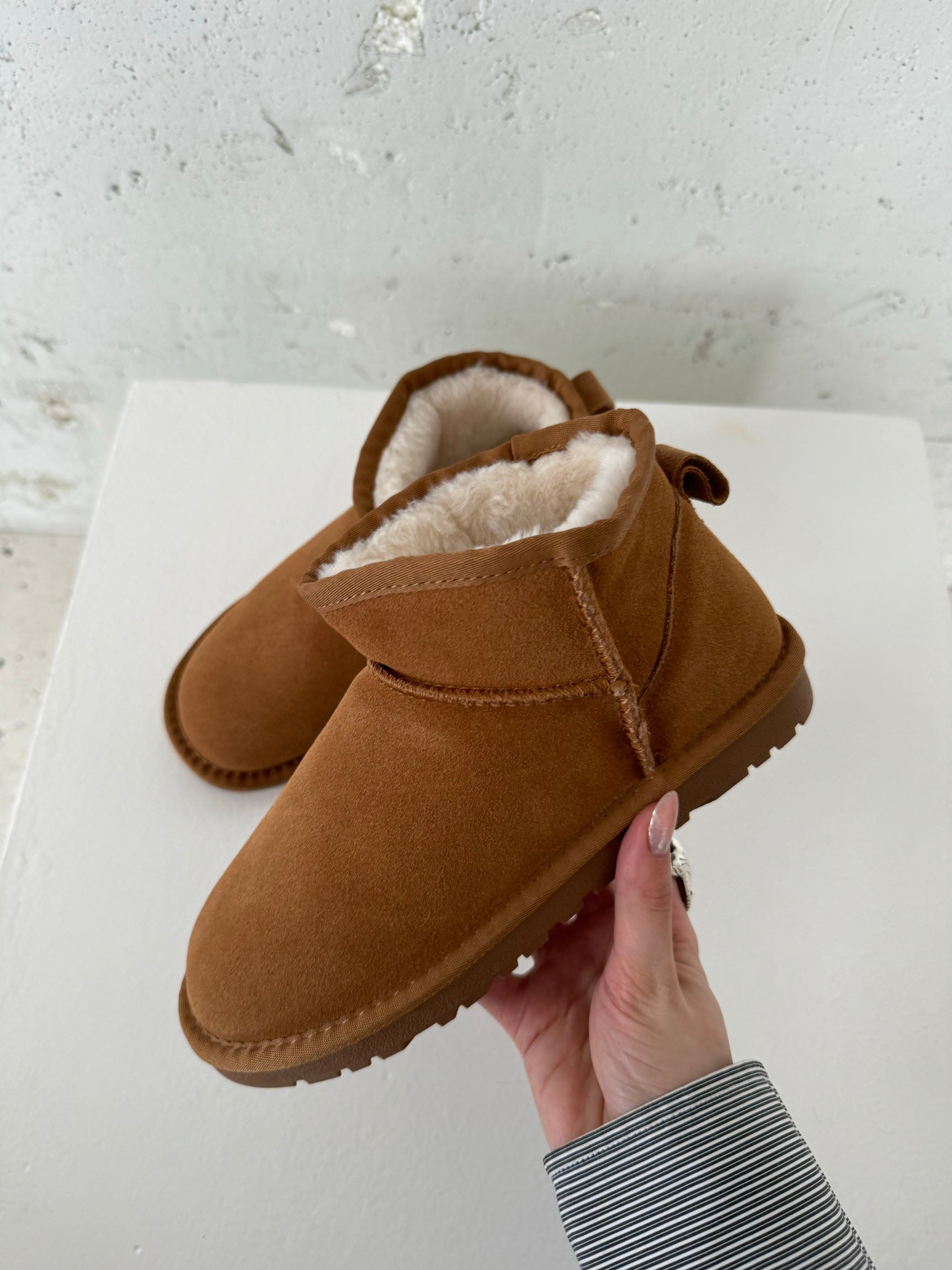 Malia – Camel Short Fur Teddy Winter Boots