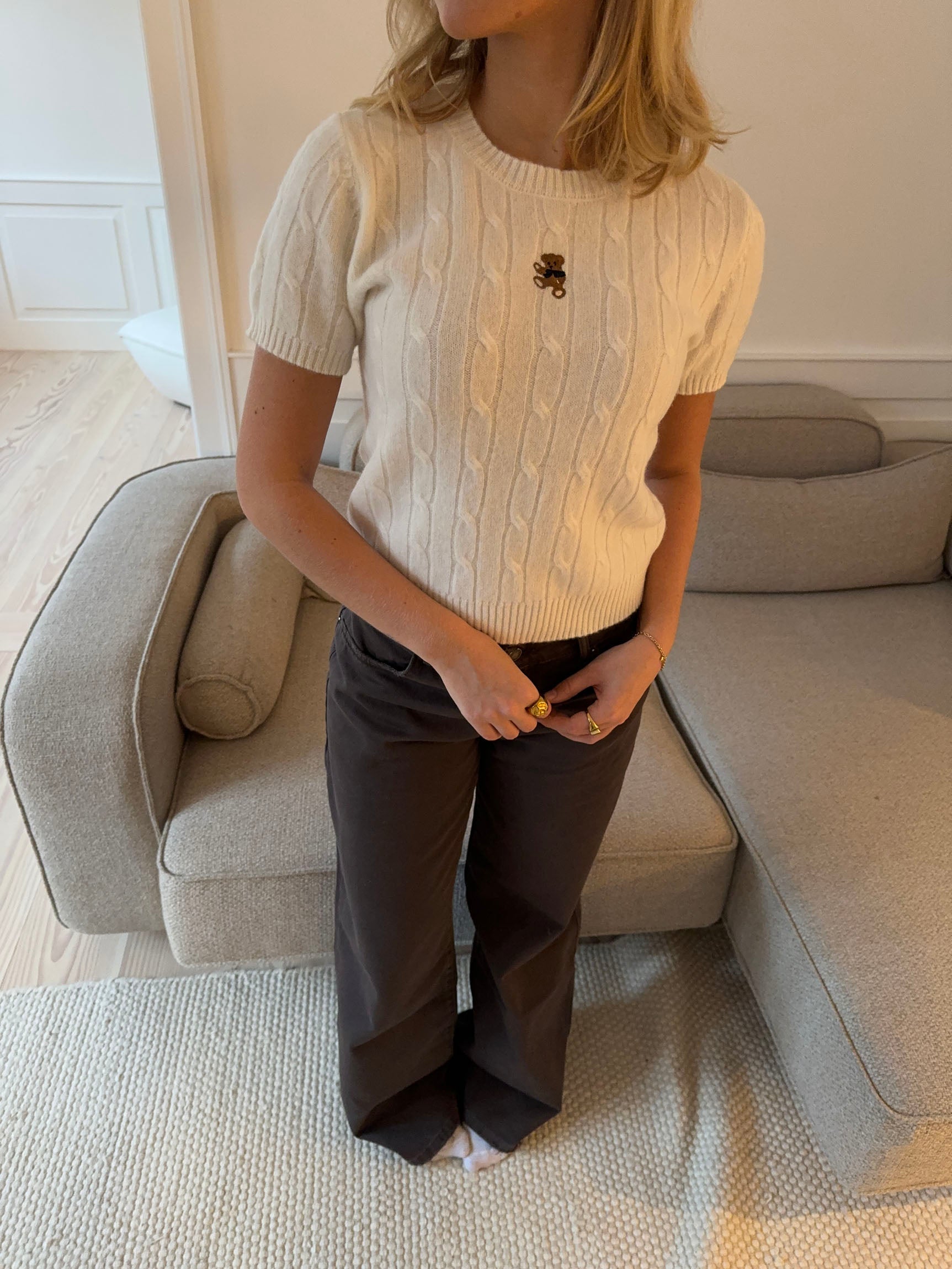 Ivy – White Short Sleeve Cable Knit