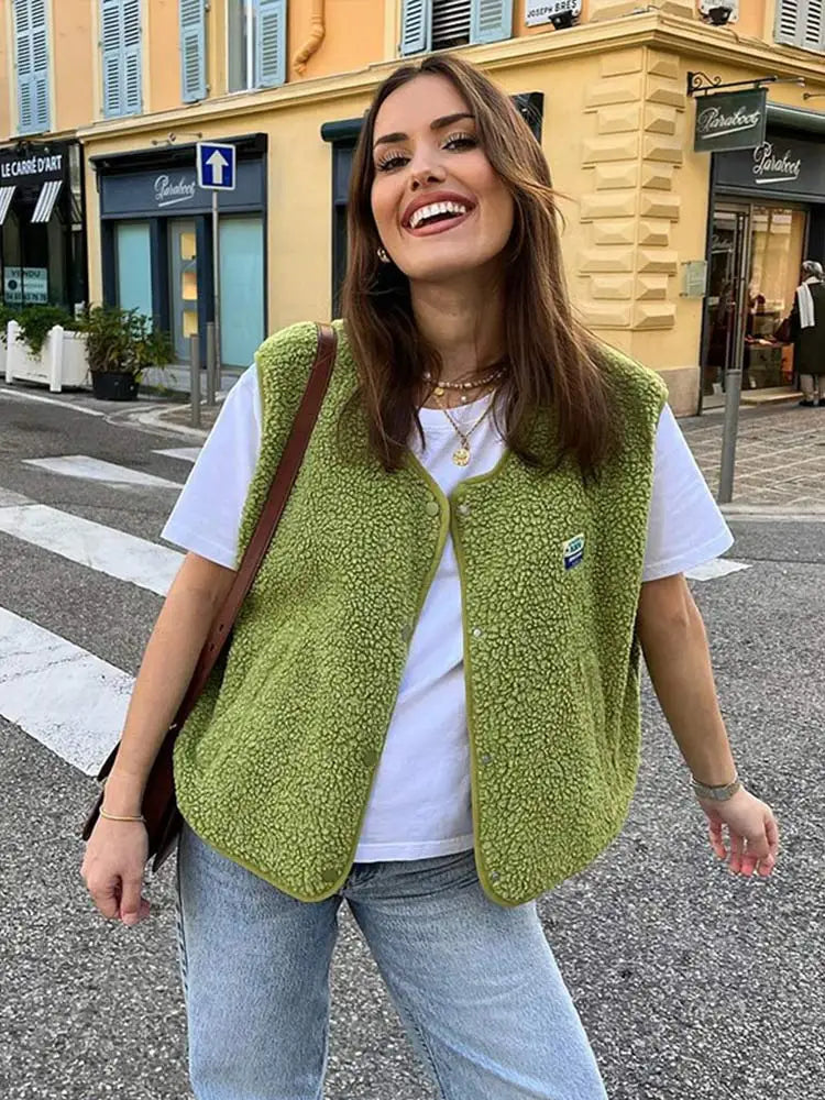 Ovelia – Wool Bodywarmer Jacket Buttons