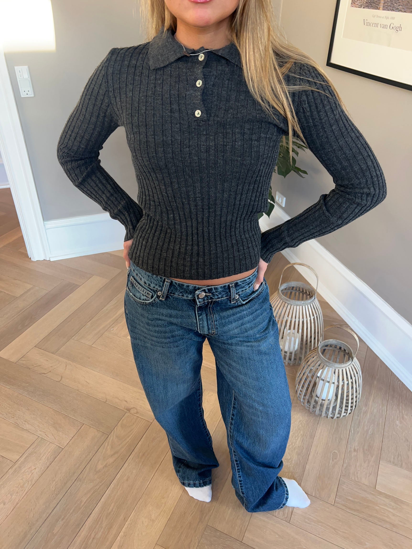 Nora – Grey Ribbed Knit Polo
