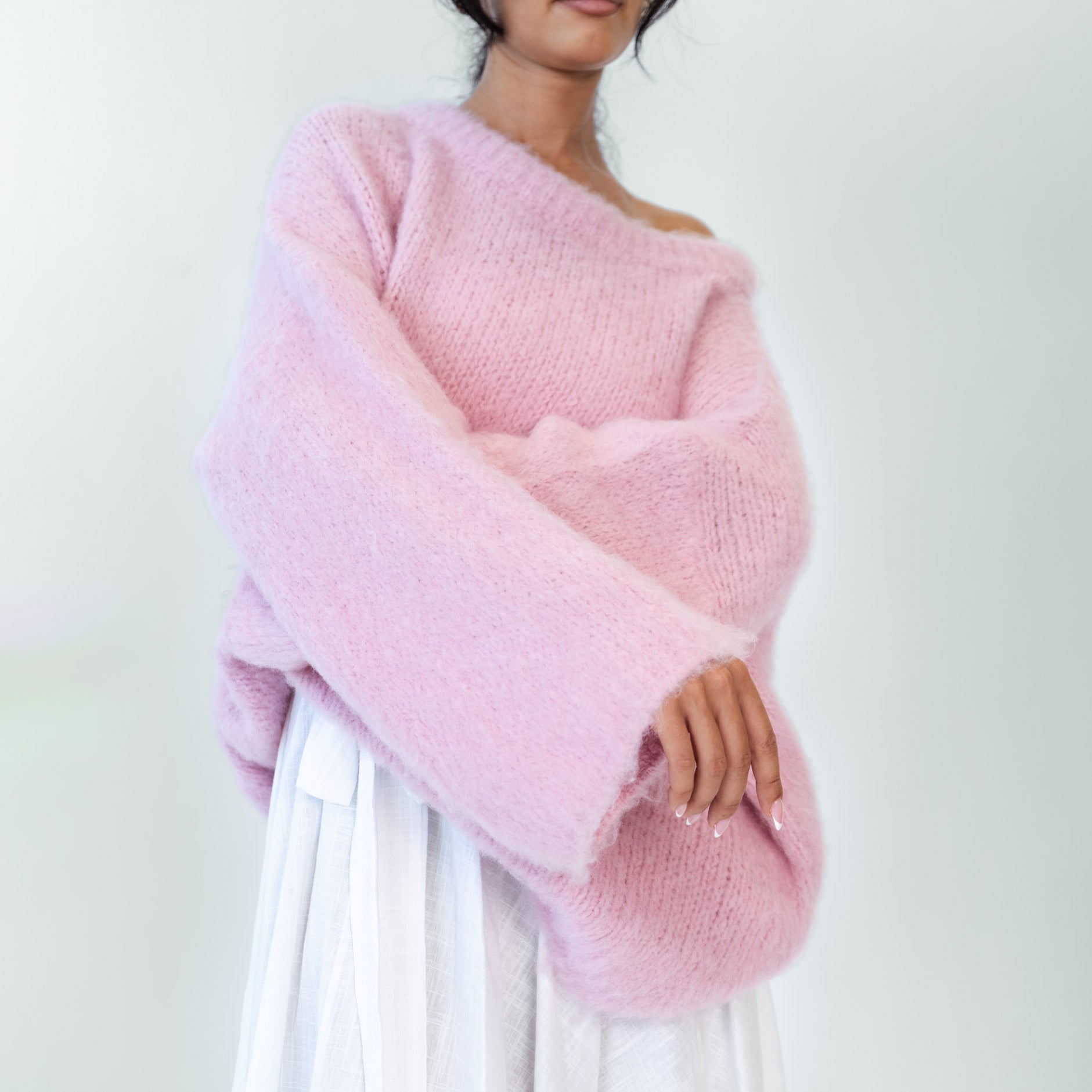 Elaara – Ultra-Soft Off-Shoulder Sweater