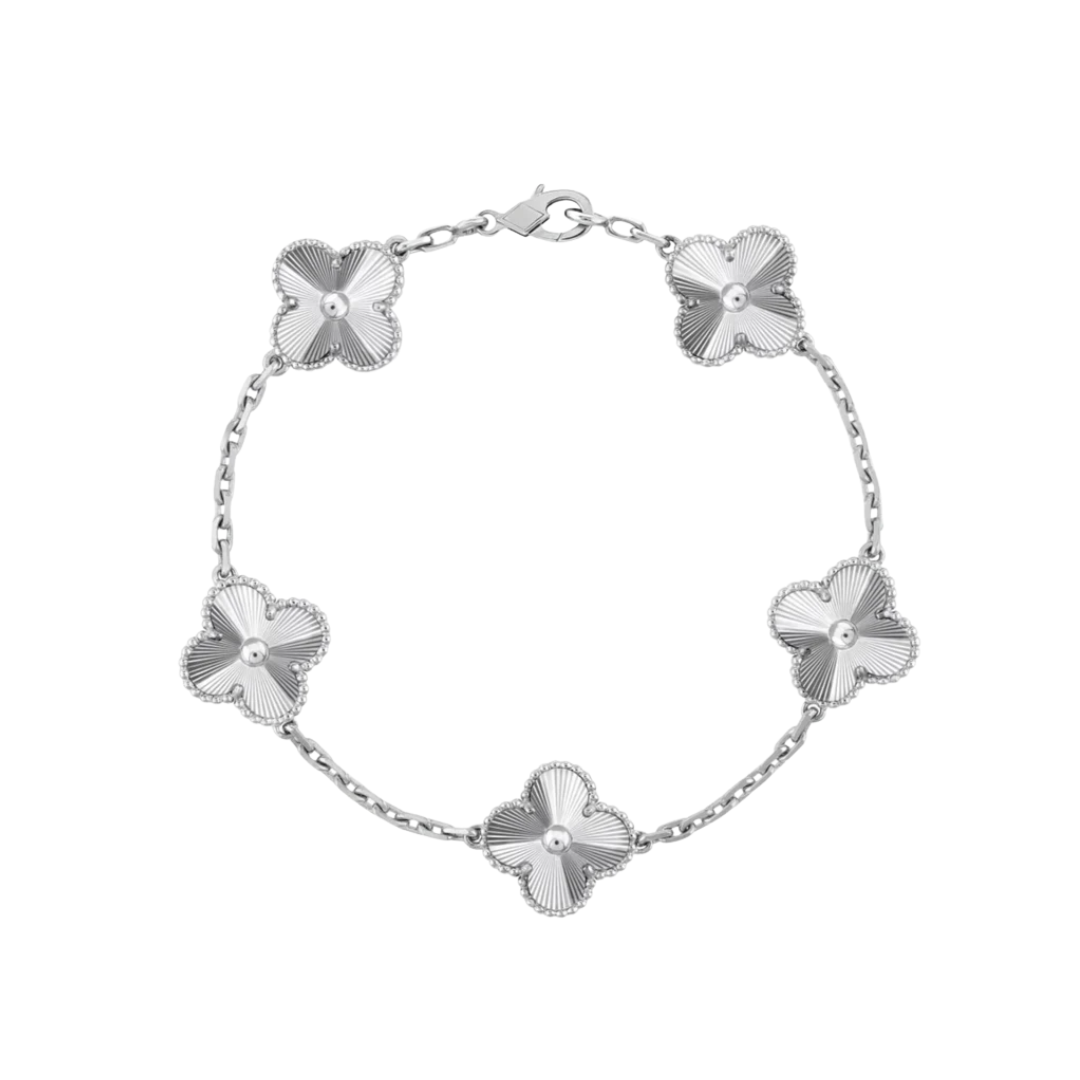 Timeless Clover Bracelet