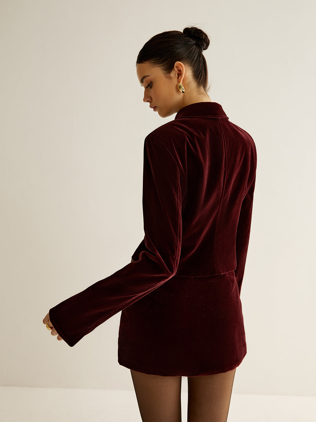 Mila - Burgundy Velvet Short Blazer