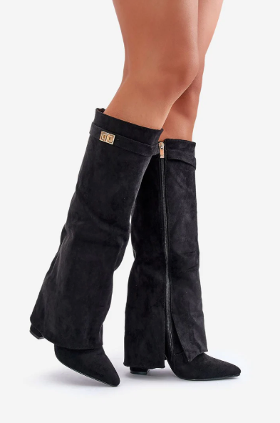 Zohra – High Boots Flap Detail